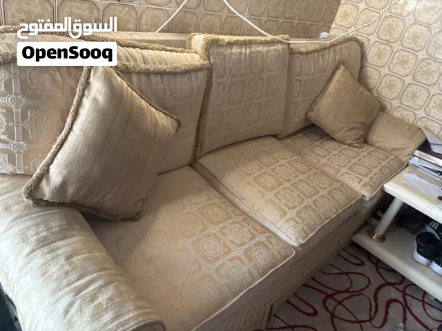 كنبه شبه جديده