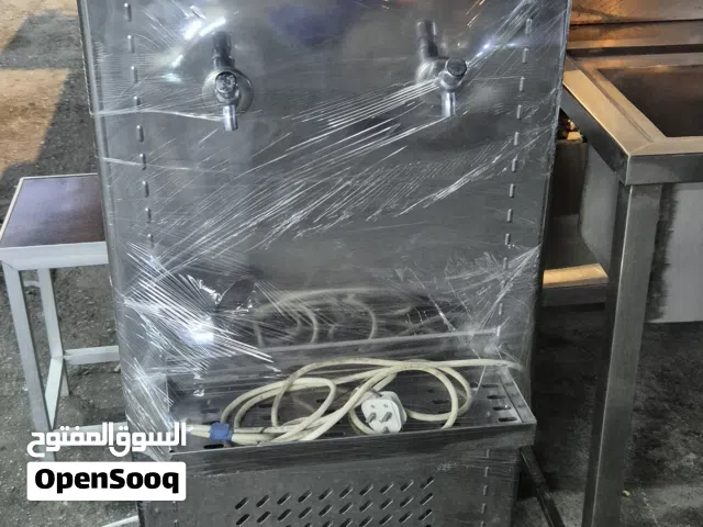 We buy and sell equipment for restaurants, cafes, bakeries and all supplies meat grinders
