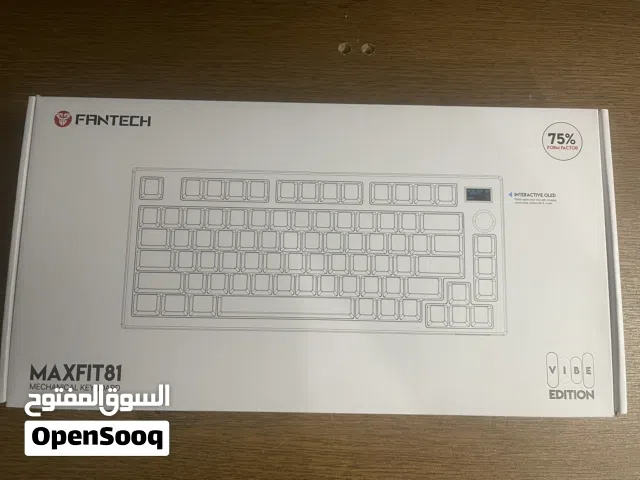 كيبورد العاب FANTECH MAXFIT81 MK910 VIBE EDITION بحالة الوكالة غير مفكوك و استخدام شهر فقط