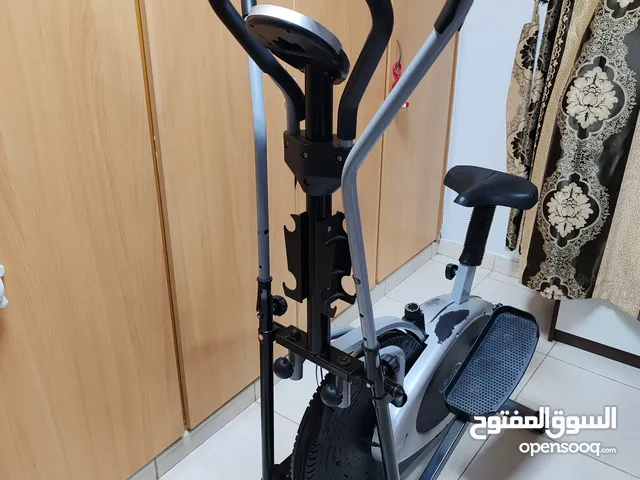 آلة رياضية داخلية من شركة OrbiTrec الحجم الكيير