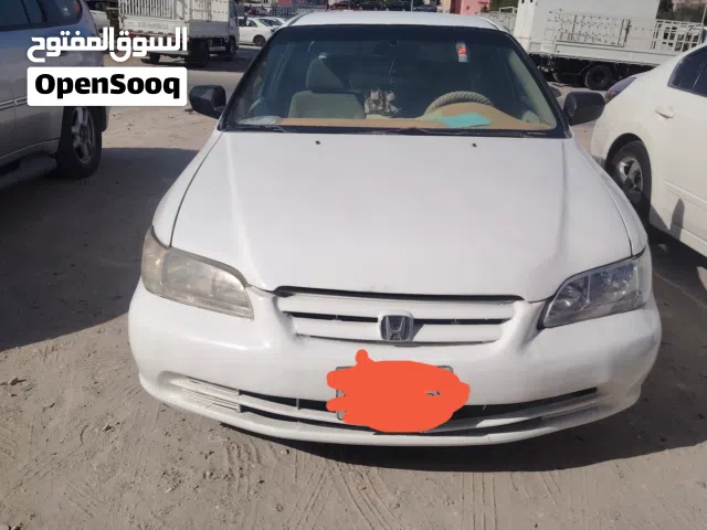 2002 هوندا اكورد LX