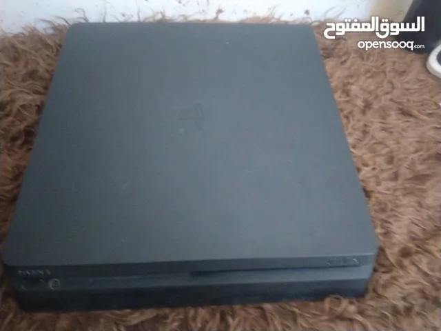 بلايستيشن 4سلم