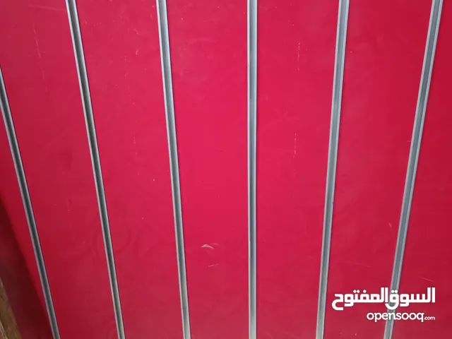 استاندات عرض بحاله ممتازه إجمالي العدد 4
