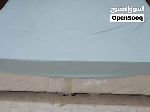 تخت 180و تخت 140 سم للبيع