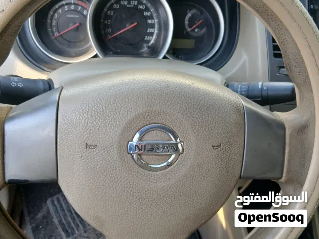 2009 نيسان تيدا