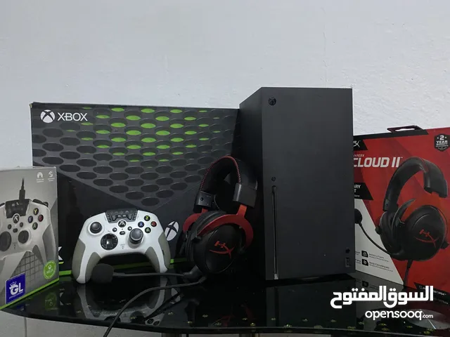 Xbox series x للبيع بملحقاته