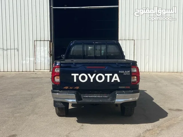 Used Toyota Hilux in Amman