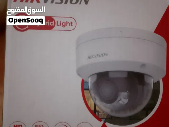Hikvision، الموديل   DS-2CD1123G2-LIU  ، وهي كاميرا من فئة "Value Series"