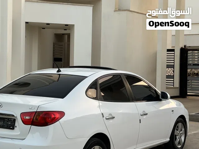 مسجلة (مسجلة سيارة )افانتي منفوخة فل فتحة ديسكو كبير لون ابيض سيرفز صالة محرك سيرة قومات جديدة