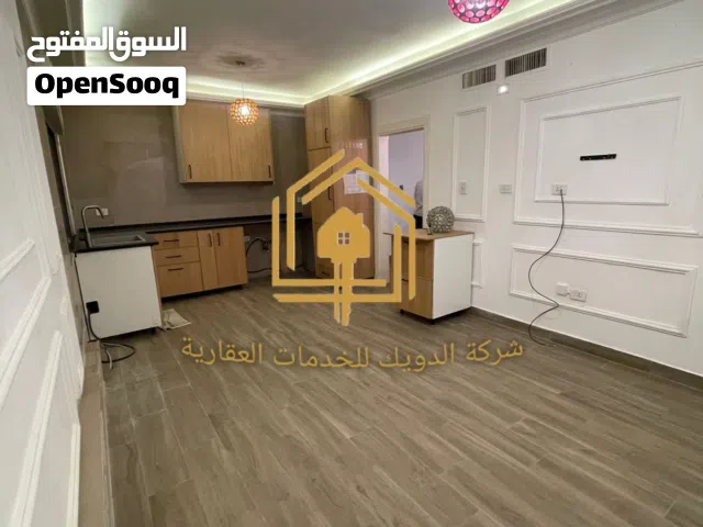 شقة * مميزة * للإيجار * 2نوم * قرب الخدمات العامة * دير غبار