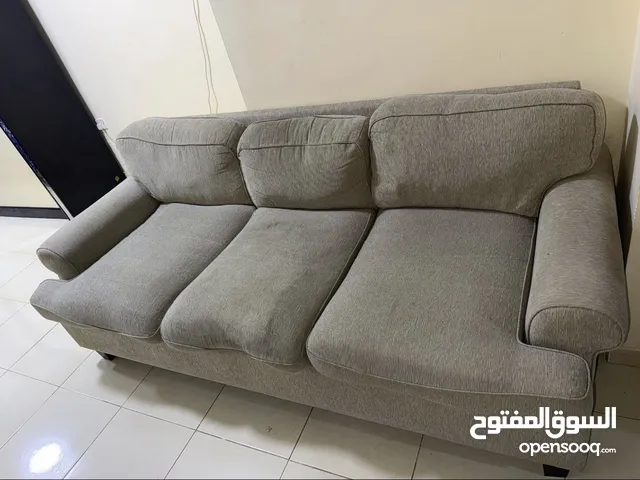 عفش نضيف جدا استعمال شخصي في عجمان