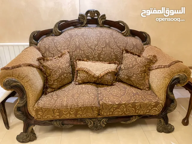 طقم ضيوف مستعمل