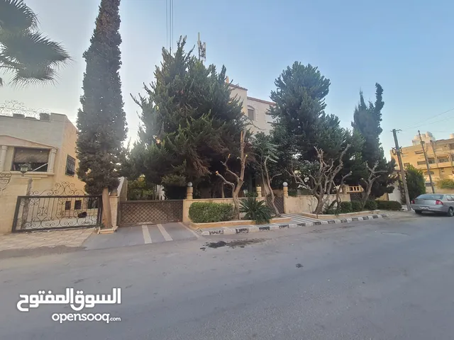 عمارة سكنية نظام فيلا وشقق استثمارية للبيع البنيات ام اقصير من المالك مباشرة مميزة قريب شارع الحرية