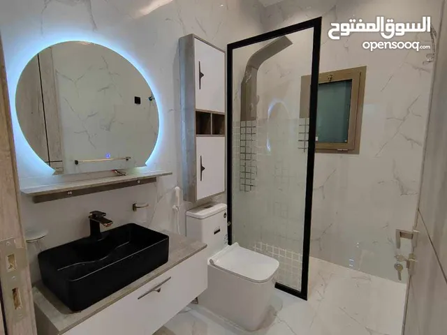 165 m2 1 Bedroom Apartments for Rent in Al Riyadh Al Olaya
