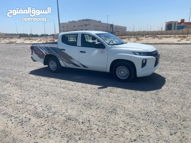 Used Mitsubishi L200 in Farwaniya