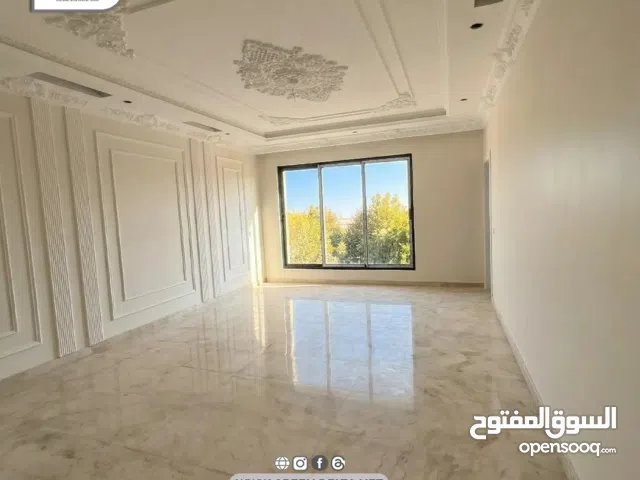 بيت للبيع في مجمع هوليري نوي المساحة 225