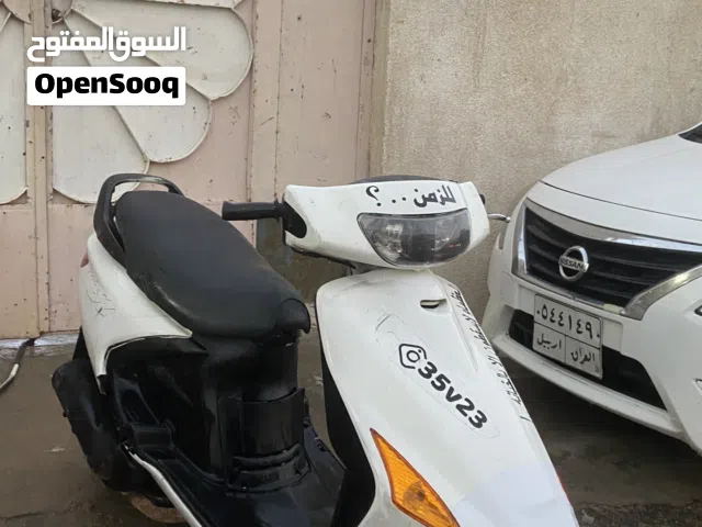 دراجة فراشة للبيع كلشي بية شغال ما نقصة برغي