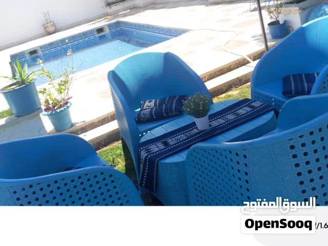 2 Bedrooms Chalet for Rent in Tripoli Al-Baesh