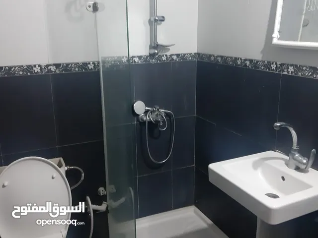 85 m2 Studio Apartments for Rent in Ramallah and Al-Bireh Um AlSharayit