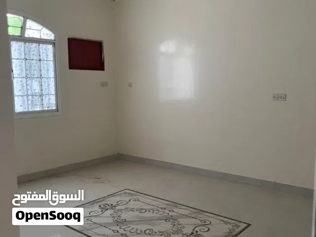 الايجار في عدن شقتين جنب مدرسا سماء عدن