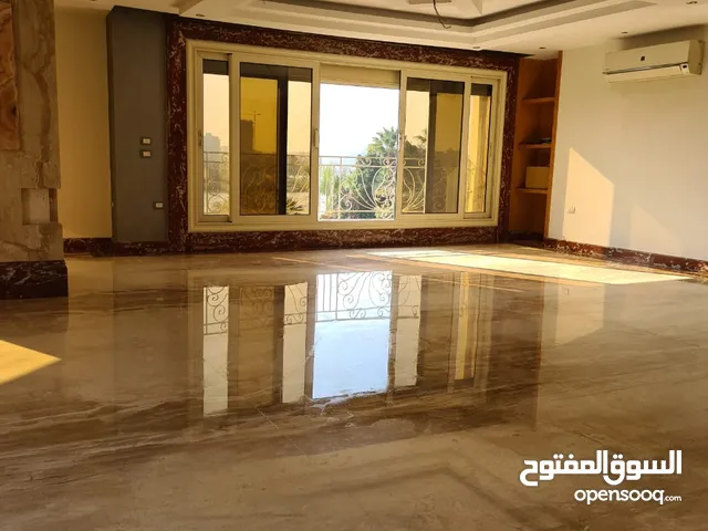 275 m2 3 Bedrooms Apartments for Sale in Cairo Masr al-Kadema