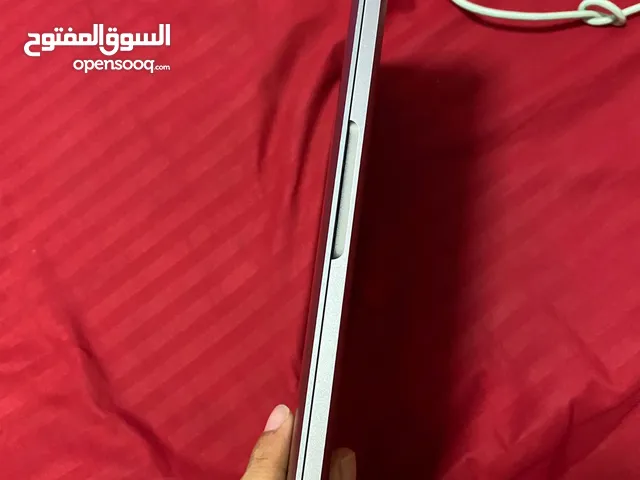 macbook pro 2016