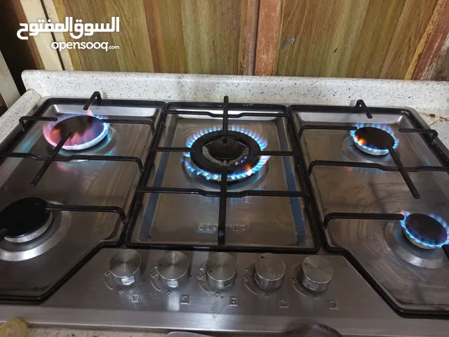 طباخ غاز استعمال قليل ناره كلش زينه