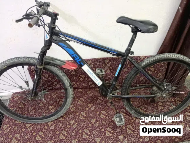 دراجه هوائيه للبيع دراجه مقاس26نظيفه كثير شغاله للبيع