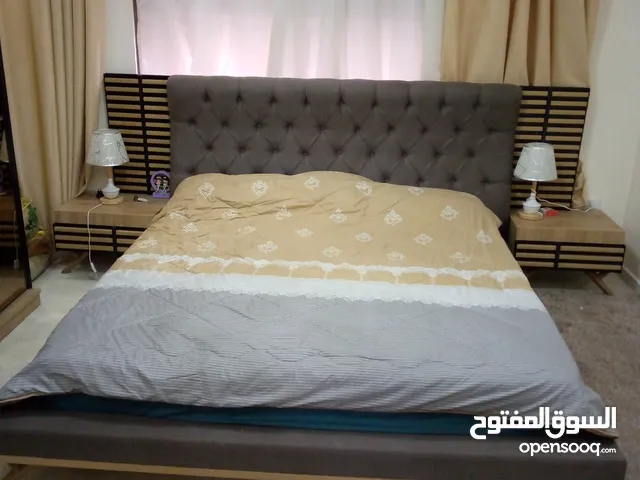 اثاث منزل للبيع بحاله جيده