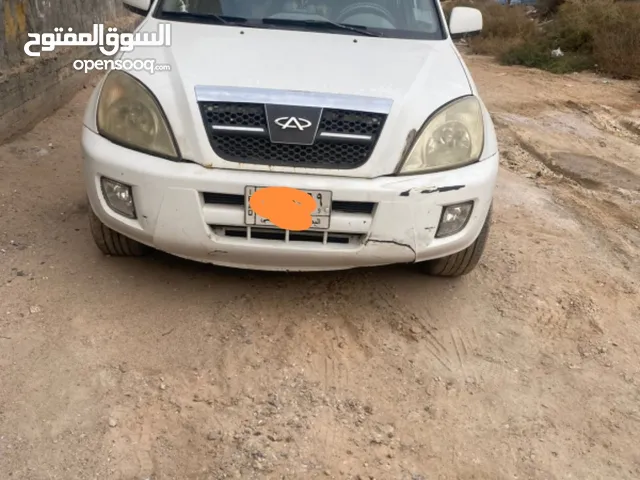 سيارة تيكو رقم بصرة اللون ابيض