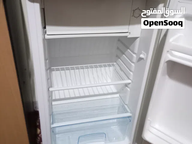 ثلاجة مكتب للبيع