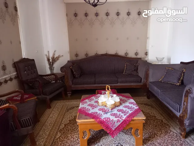 طقم كنب مكون من 7 مقاعد