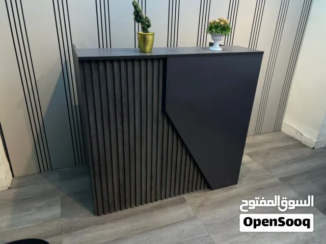 كاونتر استقبال مودرن فاخر  تصميم أنيق مع درج  مناسب للشركات والعيادات إذا بدك تعطي أول انطباع قوي