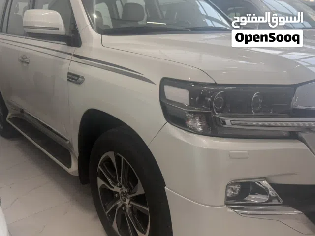 2020 Toyota Land Cruiser GXR