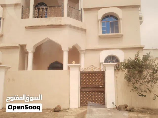700 m2 More than 6 bedrooms Villa for Rent in Dhofar Salala