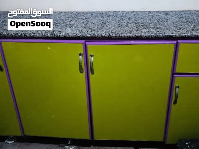 اثاث مطبخ نضيف
