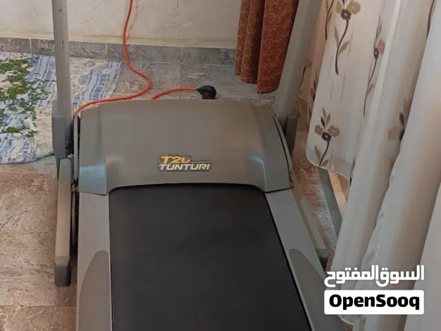 جهاز رياضي من موديل TunTuri T20