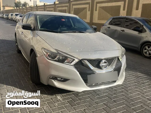 ماكسيما نظيفة جدا للبيع