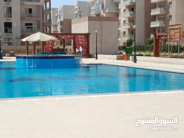 256 m2 3 Bedrooms Apartments for Sale in Giza 6th of October