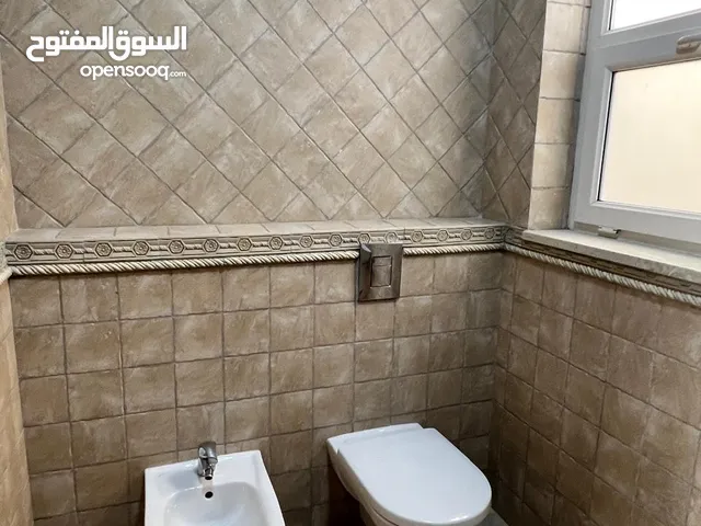 شقة غير مفروشة للإيجار في دير غبار ( Property 40652 )-174847740