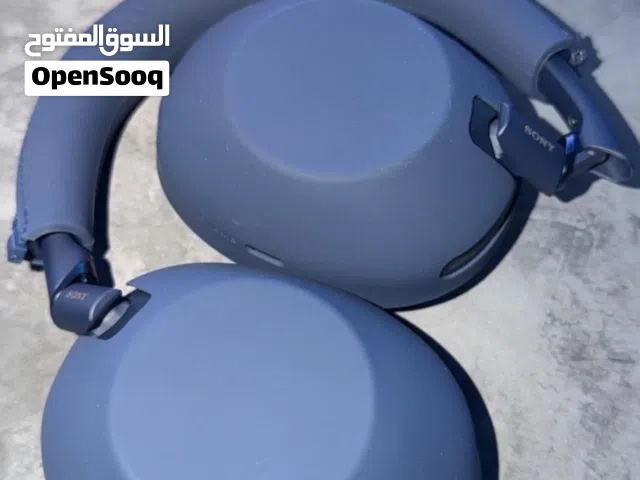سماعة سوني معاها كفر سلكون كامل wh1000xm6