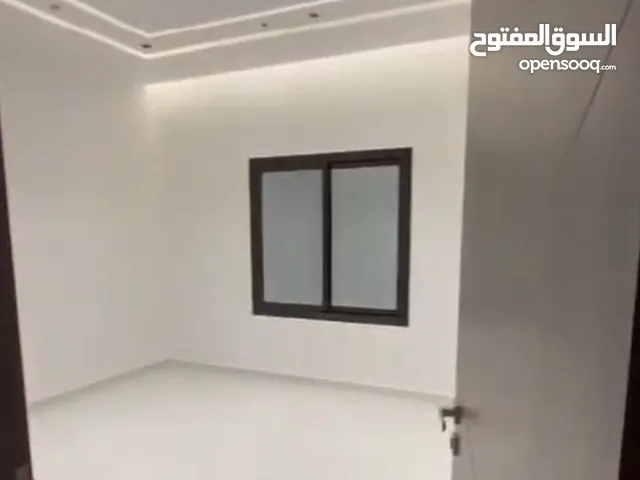 0 m2 3 Bedrooms Apartments for Rent in Al Madinah Al Iskan
