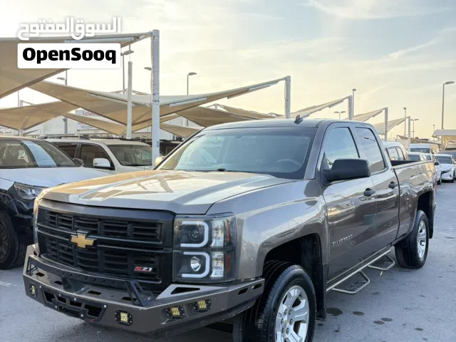 Chevrolet Silverado Double Cab Pickup 4WD Model 2014