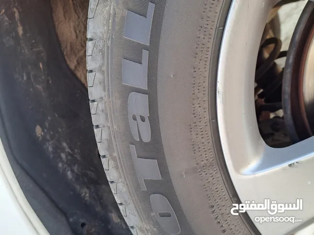 Other 16 Tyres in Al Dakhiliya