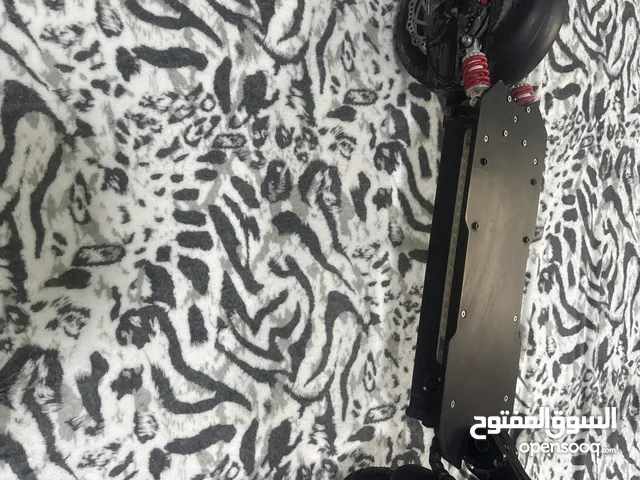 سكوتر كهربائي سريع