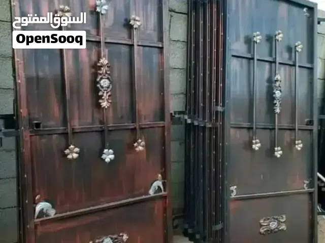 ورشة الإخلاص للحداده وتصنيع الابواب المحليه