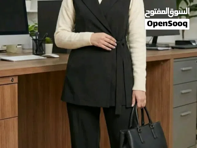 طقم فست قطعتين عملي • أنيق • مريح في اللبس المقاسات: من 38 إلى 48 السعر: 165 د بنغ