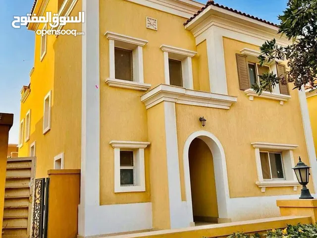 360 m2 5 Bedrooms Villa for Sale in Cairo Fifth Settlement