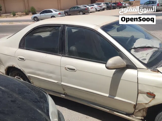 2002 Kia Spectra