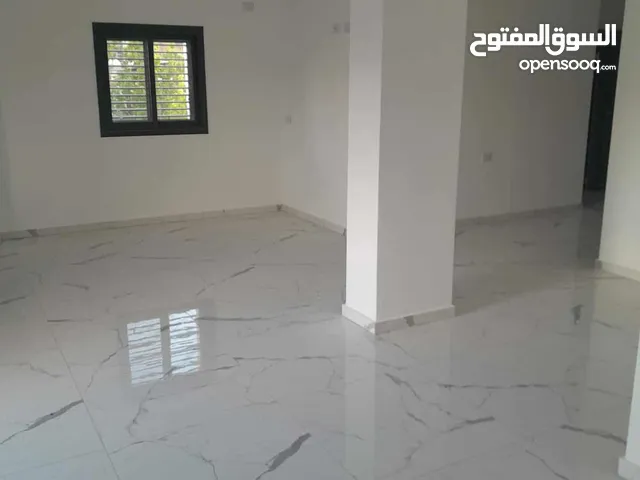 شقة للايجار في بيت عور التحتا
